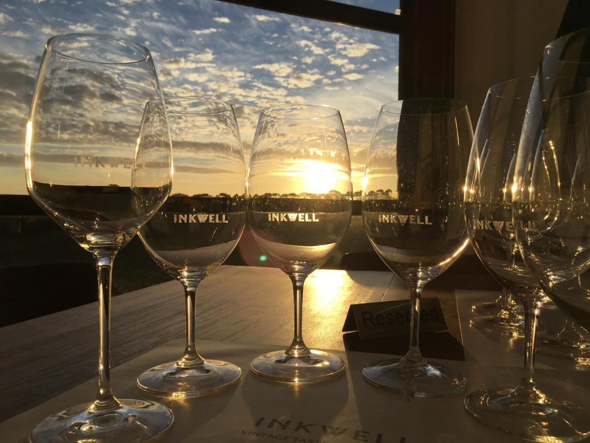 Hotel California Road At Inkwell Wines МакЛарен-Вейл Екстер'єр фото