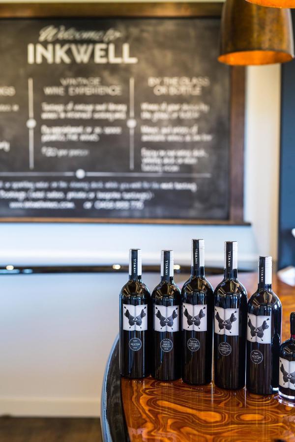 Hotel California Road At Inkwell Wines МакЛарен-Вейл Екстер'єр фото